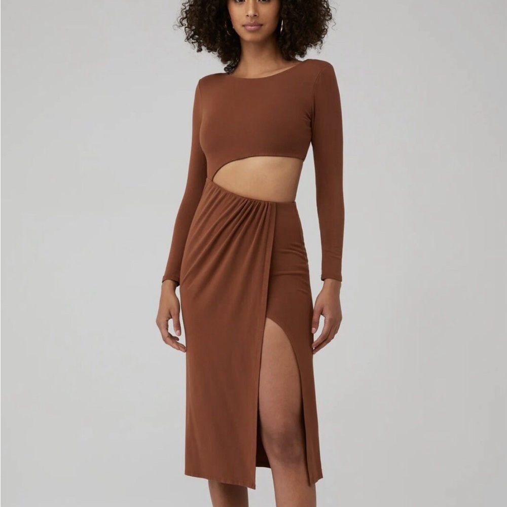 ASTR The Label size XS brown cut-out midi dress